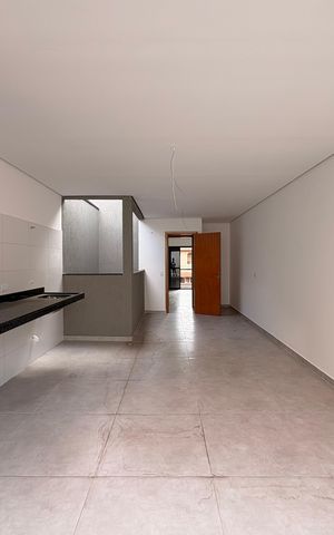 Casa à venda com 132m², 4 quartos e 2 vagas Casa à venda com 132m², 4 quartos e 2 vagasÁrea gourmet cobertura