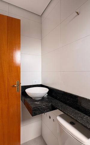 Casa à venda com 132m², 4 quartos e 2 vagas Casa à venda com 132m², 4 quartos e 2 vagasBanheiro Da suíte 2