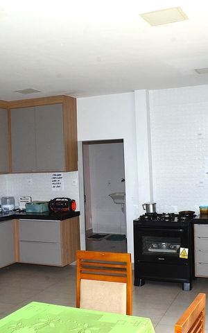 Casa para alugar com 570m², 2 quartos e 4 vagasCozinha