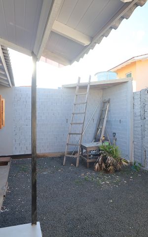 Casa à venda com 80m², 3 quartos e 1 vagaÁrea externa