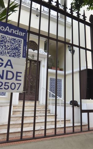 Apartamento à venda com 119m², 3 quartos e 1 vagaPlaca