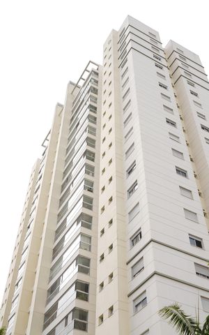 Apartamento à venda com 152m², 3 quartos e 3 vagasFachada