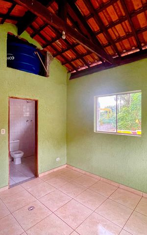 Casa à venda com 415m², 4 quartos e 5 vagas Casa à venda com 415m², 4 quartos e 5 vagasQuarto 4