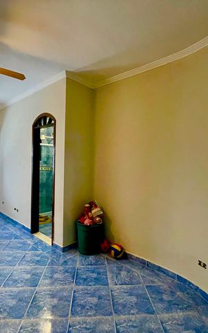 Casa à venda com 415m², 4 quartos e 5 vagas Casa à venda com 415m², 4 quartos e 5 vagasQuarto 3