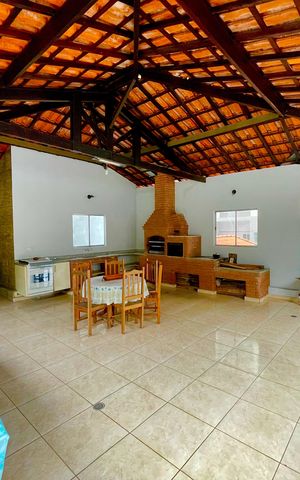 Casa à venda com 415m², 4 quartos e 5 vagas Casa à venda com 415m², 4 quartos e 5 vagasChurrasqueira