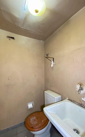 Apartamento para alugar com 66m², 2 quartos e 1 vaga Apartamento para alugar com 66m², 2 quartos e 1 vagaBanheiro de serviço