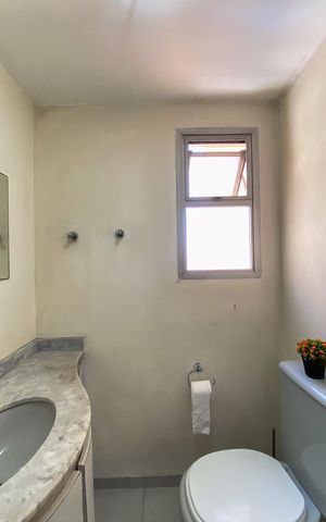 Apartamento para alugar com 66m², 2 quartos e 1 vaga Apartamento para alugar com 66m², 2 quartos e 1 vagaBanheiro