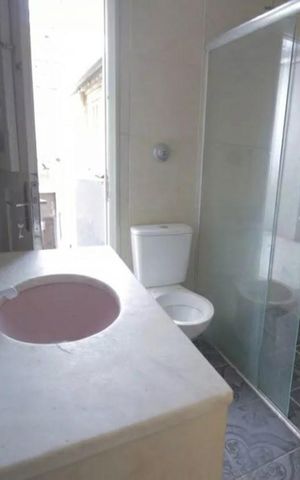 Casa à venda com 184m², 5 quartos e 2 vagas