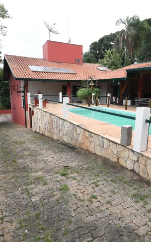 Casa de condomínio à venda com 2000m², 4 quartos e 4 vagasfachada