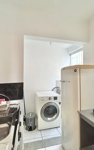 Apartamento à venda com 45m², 2 quartos e sem vaga Apartamento à venda com 45m², 2 quartos e sem vagaCozinha