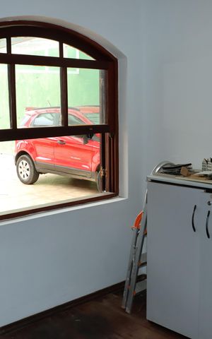 Casa de condomínio para alugar com 2600m², 3 quartos e sem vagaQuarto de Serviço