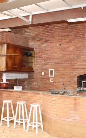 Casa de condomínio para alugar com 2600m², 3 quartos e sem vagaÁrea comum