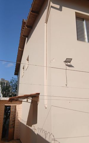 Casa à venda com 125m², 2 quartos e 1 vaga