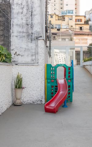Apartamento à venda com 95m², 2 quartos e 1 vaga Apartamento à venda com 95m², 2 quartos e 1 vagaPlayground
