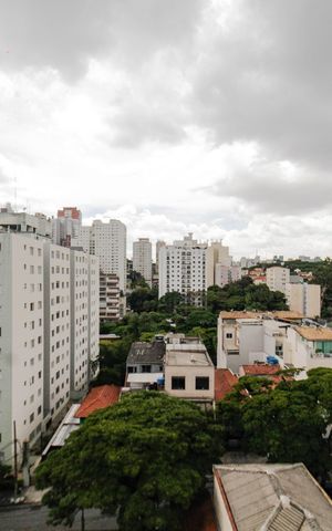 Apartamento à venda com 95m², 2 quartos e 1 vaga Apartamento à venda com 95m², 2 quartos e 1 vagaVista da Varanda