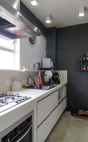 Apartamento à venda com 95m², 2 quartos e 1 vaga Apartamento à venda com 95m², 2 quartos e 1 vagaCozinha