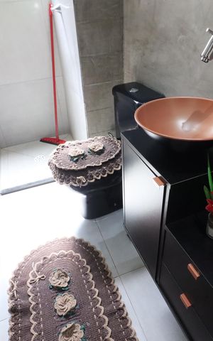 Apartamento à venda com 42m², 2 quartos e sem vagaBanheiro