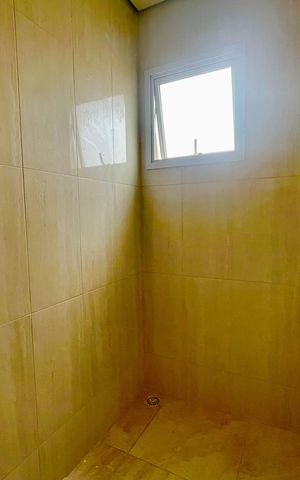 Apartamento para alugar com 40m², 2 quartos e 2 vagas Apartamento para alugar com 40m², 2 quartos e 2 vagasBanheiro