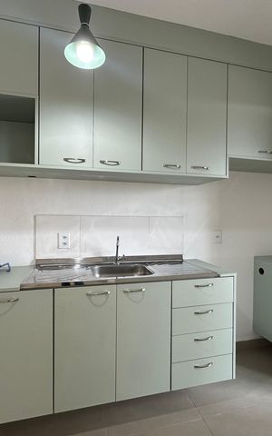 Apartamento para alugar com 55m², 2 quartos e 1 vaga Apartamento para alugar com 55m², 2 quartos e 1 vagaCozinha