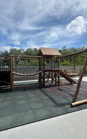 Apartamento para alugar com 55m², 2 quartos e 1 vaga Apartamento para alugar com 55m², 2 quartos e 1 vagaÁrea comum - Playground