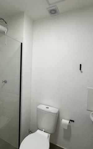 Apartamento para alugar com 55m², 2 quartos e 1 vaga Apartamento para alugar com 55m², 2 quartos e 1 vagaBanheiro