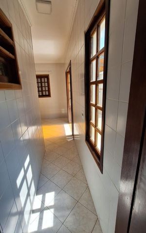 Casa para alugar com 200m², 3 quartos e 4 vagas