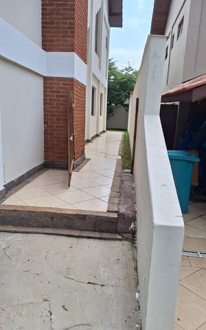 Casa para alugar com 200m², 3 quartos e 4 vagas