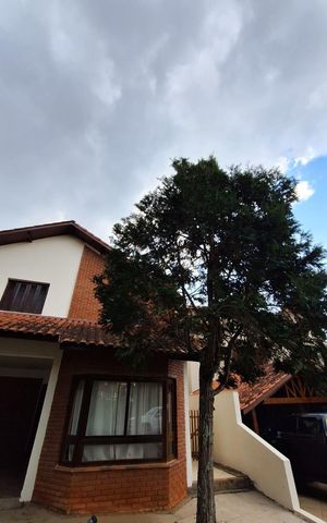 Casa para alugar com 200m², 3 quartos e 4 vagas