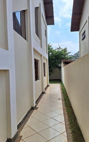 Casa para alugar com 200m², 3 quartos e 4 vagas