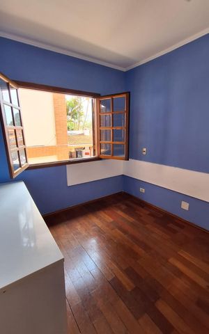 Casa para alugar com 200m², 3 quartos e 4 vagas