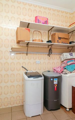Casa para alugar com 250m², 5 quartos e 2 vagasÁrea de Serviço