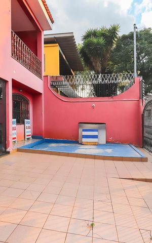 Casa para alugar com 250m², 5 quartos e 2 vagasGaragem