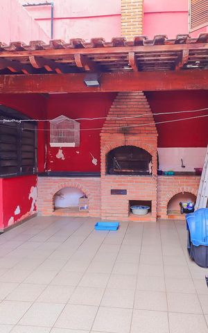 Casa para alugar com 250m², 5 quartos e 2 vagasQuintal / Espaço Gourmet