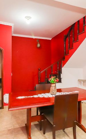 Casa para alugar com 250m², 5 quartos e 2 vagasSala