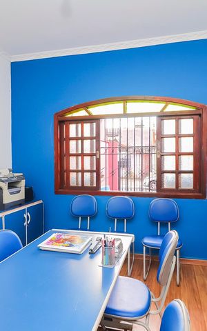 Casa para alugar com 250m², 5 quartos e 2 vagasEscritório