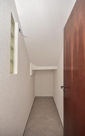 Casa para alugar com 150m², 3 quartos e 3 vagasDepósito