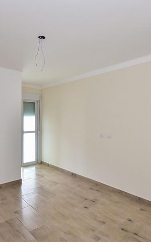 Casa para alugar com 150m², 3 quartos e 3 vagasSuíte