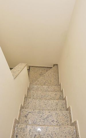Casa para alugar com 150m², 3 quartos e 3 vagasHall de Entrada