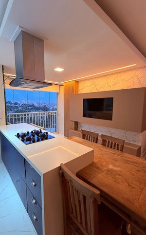 Apartamento à venda com 130m², 2 quartos e 1 vaga Apartamento à venda com 130m², 2 quartos e 1 vagaCozinha