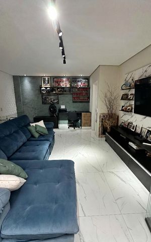 Apartamento à venda com 130m², 2 quartos e 1 vaga Apartamento à venda com 130m², 2 quartos e 1 vagaSala