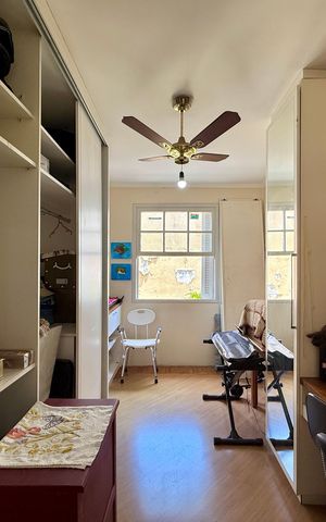 Casa à venda com 210m², 3 quartos e 2 vagas Casa à venda com 210m², 3 quartos e 2 vagasQuarto 3