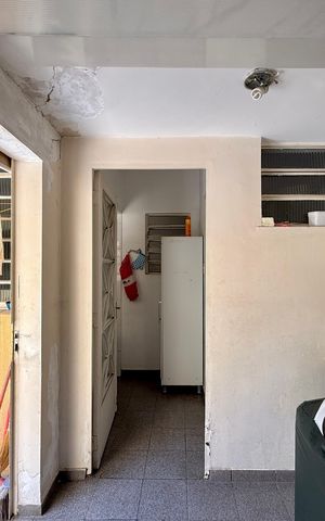 Casa à venda com 210m², 3 quartos e 2 vagas Casa à venda com 210m², 3 quartos e 2 vagasÁrea de Serviço