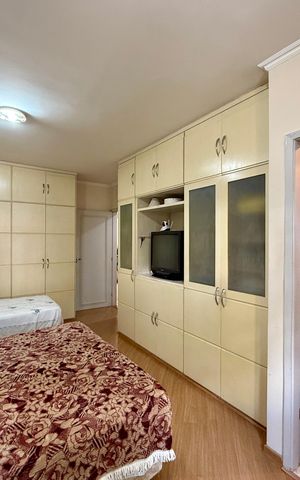 Casa à venda com 210m², 3 quartos e 2 vagas Casa à venda com 210m², 3 quartos e 2 vagasSuíte