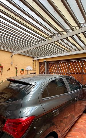 Casa à venda com 210m², 3 quartos e 2 vagas Casa à venda com 210m², 3 quartos e 2 vagasGaragem