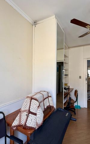 Casa à venda com 210m², 3 quartos e 2 vagas Casa à venda com 210m², 3 quartos e 2 vagasQuarto 3