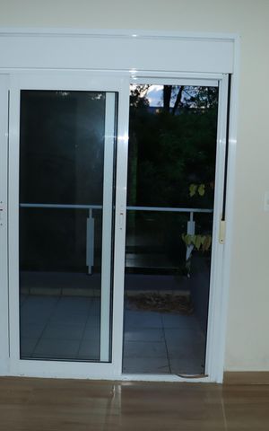 Casa de condomínio para alugar com 202m², 3 quartos e 3 vagasQuarto 1