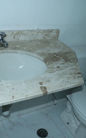 Casa de condomínio para alugar com 202m², 3 quartos e 3 vagasBanheiro do Quarto 3