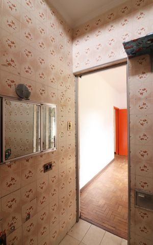 Casa para alugar com 400m², 5 quartos e 8 vagasSuíte 1 Banheiro 