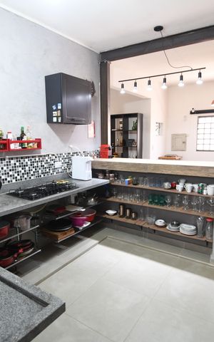 Casa à venda com 200m², 3 quartos e 2 vagasCozinha