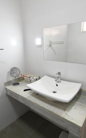Casa à venda com 200m², 3 quartos e 2 vagasBanheiro Social
